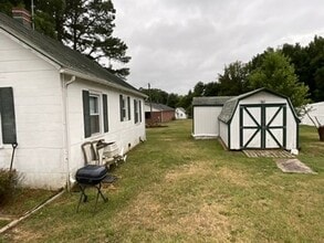 118 Fairgrounds Rd in Farmville, VA - Building Photo - Building Photo