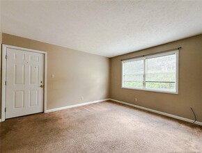 307 Bradford Ave in Fayetteville, NC - Building Photo - Building Photo