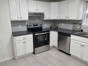 506 W Catalpa St in Springfield, MO - Building Photo - Building Photo