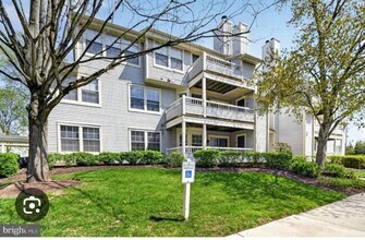 108 Wrangel Ct, Unit 9 in Princeton, NJ - Building Photo - Building Photo