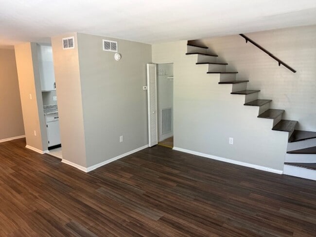 property at 900 Mountain Creek Rd