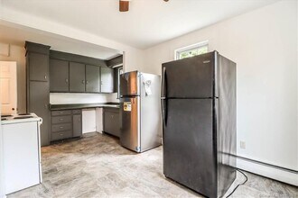 14 Poplar St in New Milford, CT - Building Photo - Building Photo