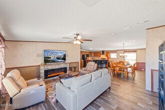 7875 Loma Ln in Mayer, AZ - Building Photo - Building Photo