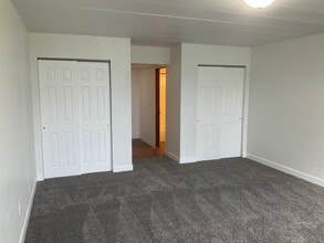 3602 16th St, Unit 13 in Zion, IL - Foto de edificio - Building Photo