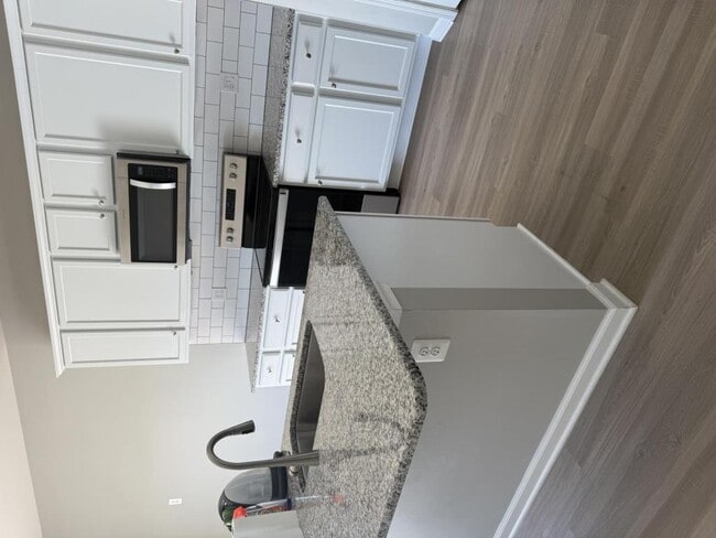 property at 185 Hampstead Blvd