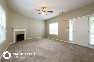 4064 Robin Cir in College Park, GA - Building Photo - Building Photo