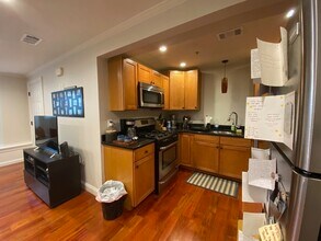 92 Pleasant St in Boston, MA - Building Photo - Building Photo