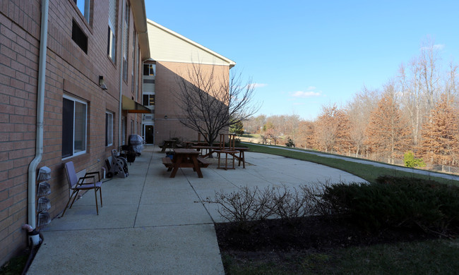 Ft. Washington Adventist Apartments in Fort Washington, MD - Building Photo - Building Photo