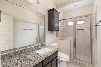 15 Upas Dr in Edinburg, TX - Building Photo - Building Photo