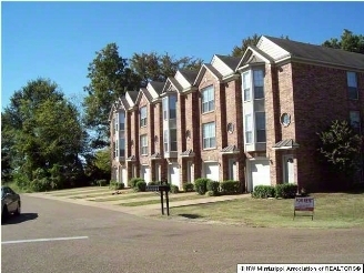 1027 Riley St in Robinsonville, MS - Building Photo