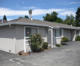 1906 Rock St Apartments in Mountain View, CA - Building Photo - Building Photo