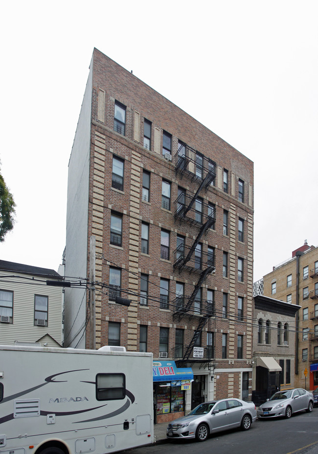 485 Jackson Ave in Bronx, NY - Building Photo - Building Photo