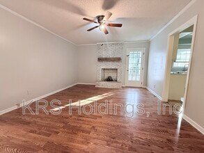 8329 Bells Lake Rd in Apex, NC - Building Photo - Building Photo
