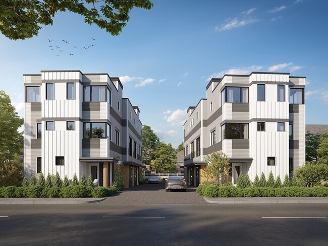 308 Newton St in Waltham, MA - Building Photo - Building Photo