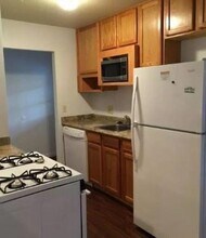 2102 Pompton Dr in Austin, TX - Building Photo - Building Photo