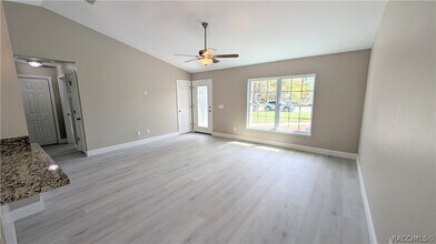 7708 N Paris Dr in Citrus Springs, FL - Building Photo - Building Photo