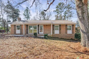 10519 North Carolina 742 N in Polkton, NC - Building Photo