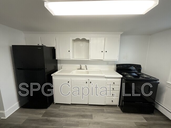 932 W Princess St in York, PA - Building Photo - Building Photo