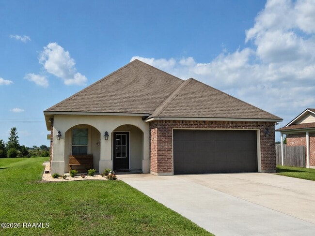 property at 8946 Rue Blanc