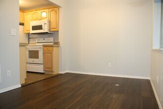 15433 Country Club Dr in Mill Creek, WA - Building Photo - Building Photo