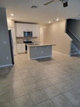 5832 Ocean Isle Dr in Nokomis, FL - Building Photo - Building Photo