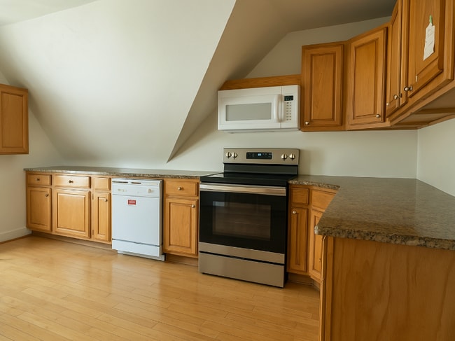 18 Greylock Rd in Allston, MA - Building Photo - Building Photo