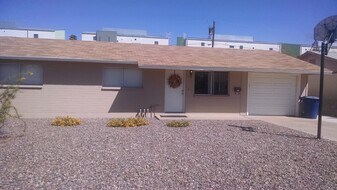 1130 W 9th St in Tempe, AZ - Building Photo