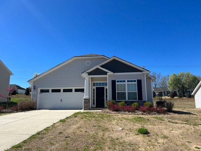 property at 477 Belcaro Dr