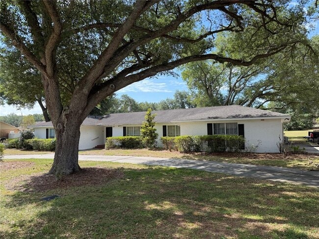 property at 3609 Dan-Unie Ln
