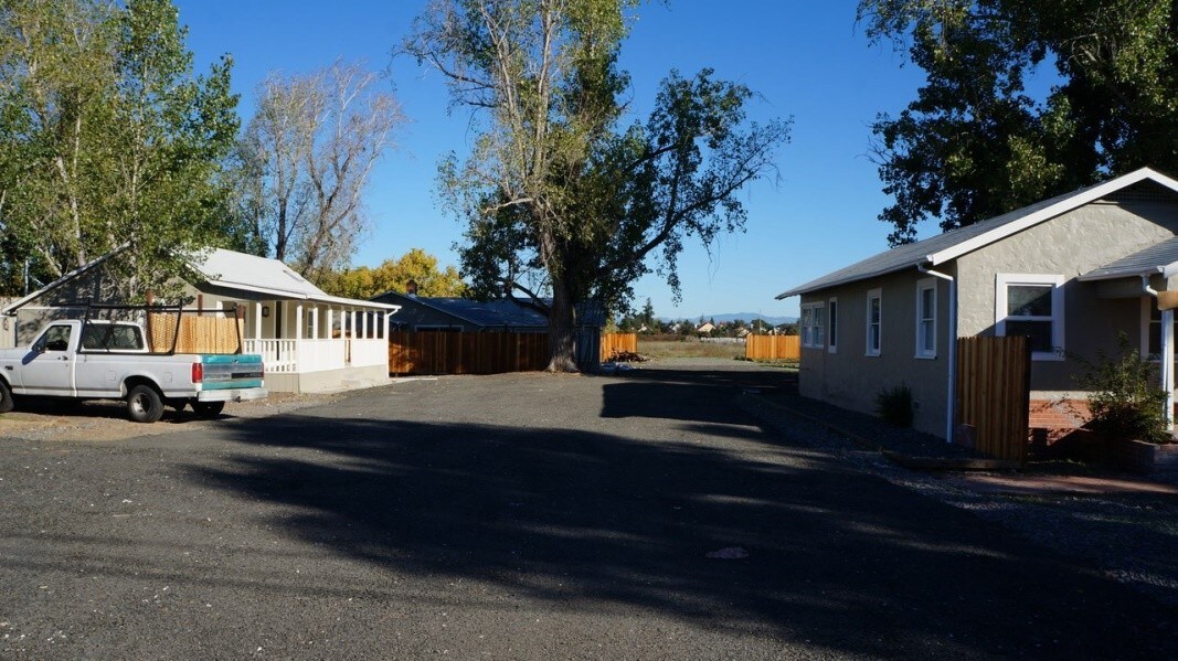 3317-3323 Sebastopol Rd in Santa Rosa, CA - Building Photo