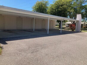 6300 South Pointe Blvd in Ft. Myers, FL - Building Photo - Building Photo
