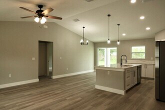 345 Malauka Loop in Ocklawaha, FL - Building Photo - Building Photo