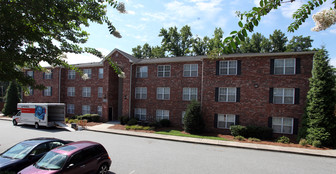 Chancellor Park Apartments