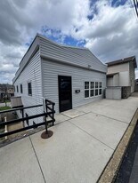 1548 Island Ave, Unit Top Unit in Mckees Rocks, PA - Building Photo