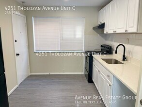 4251 Tholozan Ave in St. Louis, MO - Building Photo - Building Photo