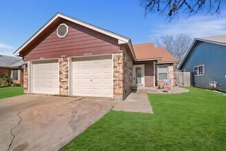 2614 Howellwood Wy in Austin, TX - Building Photo - Building Photo