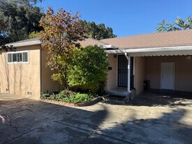 725 Laurel St, Unit 725 Laurel in San Jose, CA - Building Photo