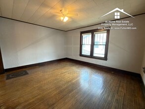 302 W 6th St in Fulton, MO - Building Photo - Building Photo