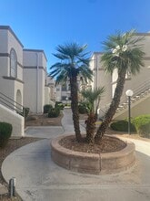 3150 Soft Breezes Dr, Unit 1188 in Las Vegas, NV - Building Photo - Building Photo