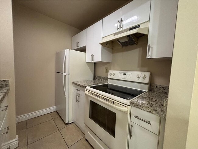 11526 Royal Palm Blvd, Unit 11526