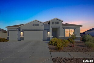 558 W Woodward St in Vail, AZ - Building Photo