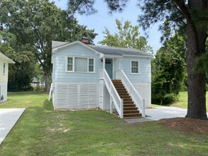 606 E 4th St in Washington, NC - Building Photo - Building Photo