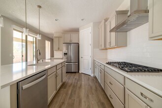4931 Venado Peak in Santa Fe, NM - Building Photo - Building Photo