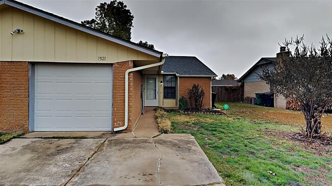 7521 NW 113th Pl in Oklahoma City, OK - Building Photo - Building Photo