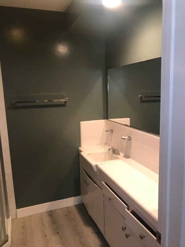 property at 5008 W 58th Pl
