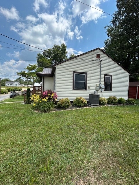 408 Beechwood Dr in Bristol, TN - Building Photo - Building Photo