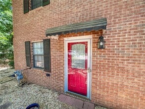 2251 Salt Springs Pl in Austell, GA - Building Photo - Building Photo