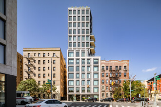 856 Washington Ave in Brooklyn, NY - Building Photo - Building Photo