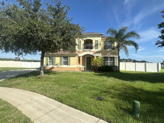 property at 2412 Country Pond Ct