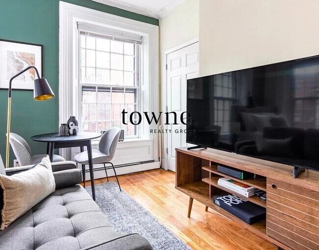 22 Joy St, Unit 1 in Boston, MA - Building Photo - Building Photo